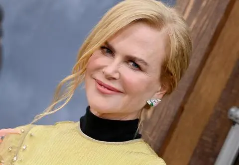 Nicole Kidman zaskakuje formą na okładce magazynu. Trudno oderwać wzrok