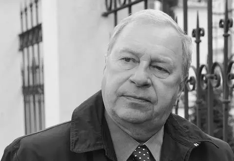 Opublikowano nekrolog Jerzego Stuhra. Uwagę zwraca nietypowe określenie zmarłego aktora