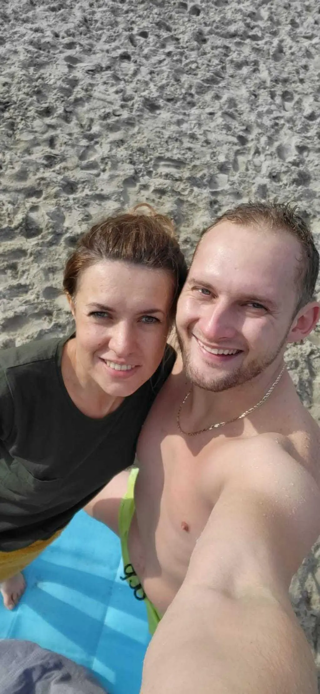 Kamil Węgrzyn z ukochaną