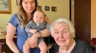 Weronika Ciechowska z babcią i synkiem