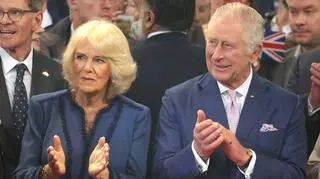 Odsłonięto nowy portret Karola i Camilli. Ujawniono także zaproszenie na królewską koronację 