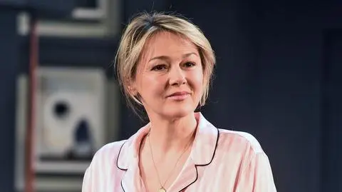 Katarzyna Kwiatkowska po szkole teatralnej pracowała jako kelnerka. "Kręgosłup mnie bolał, byłam wyczerpana"