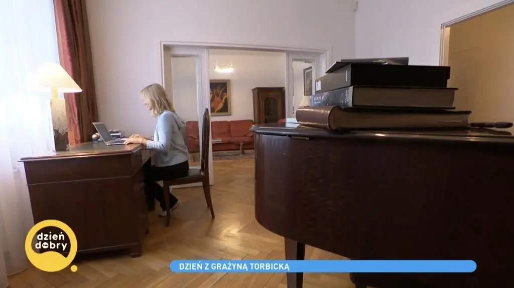 Obowiązkowo musi być też fortepian
