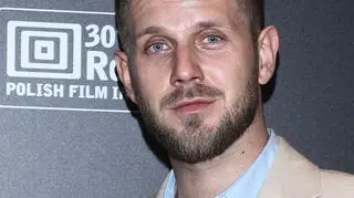 Antoni Królikowski skomentował wysokość alimentów. Wyjaśnił, że musi sprzedać dom