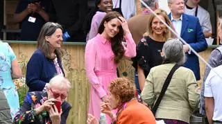 Księżna Kate odmówiła dzieciom złożenia autografu. Wyjaśniła, dlaczego jest to zakazane