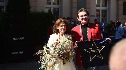 Ryszard Poznakowski nie żyje. Tłumy gwiazd żegnają legendarnego Trubadura
