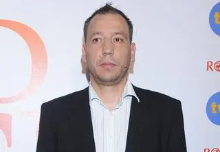 Wdowiec po Agacie Mróz wziął ślub. Teraz komentuje. "Wymknęło się to spod kontroli"