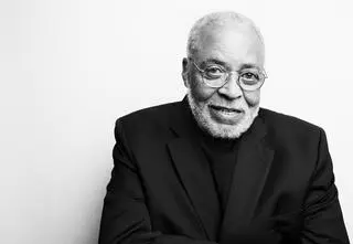 Nie żyje legendarny aktor James Earl Jones. To jego głosem przemawiał Darth Vader