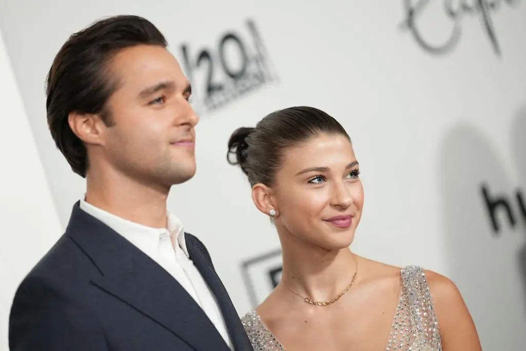 Phoebe Gates i Arthur Donald