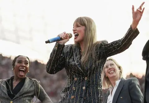 Zaręczyny na koncercie Taylor Swift. Nagranie chwyta za serce 