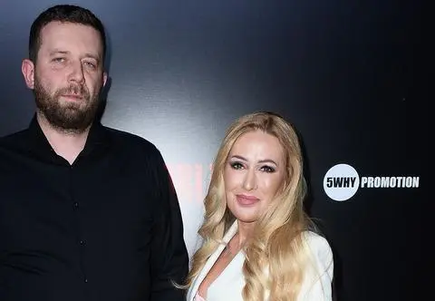 Sylwia Peretti upamiętniła rocznicę ślubu. "Słyszysz mój krzyk, kiedy milczę"