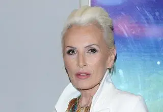 Kora na wyjątkowych portretach. Mało kto miał szansę ją taką widzieć. "Wciąż słyszę jej cudowny śmiech"