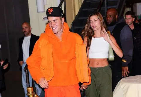 Justin Bieber zostanie ojcem. Hailey Bieber pokazała ciążowe krągłości