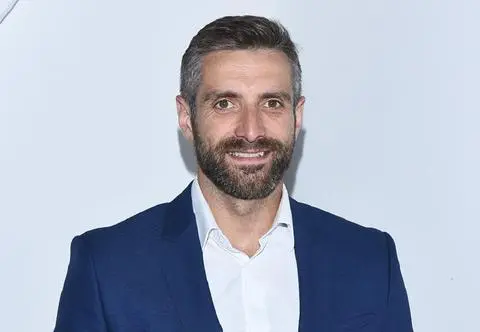 Maciej Dowbor nie może pozbyć się tatuażu. "To coś się wżarło w skórę"