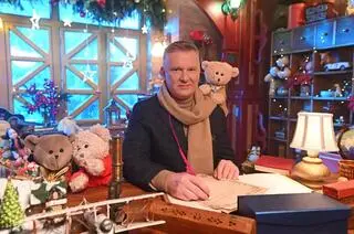 Grzegorz Kajdanowicz wziął udział w akcji "Podaruj Misia" 2023