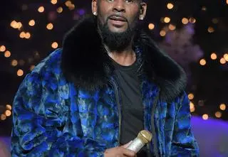 R. Kelly czeka na wyrok. Wokaliście grozi dożywocie