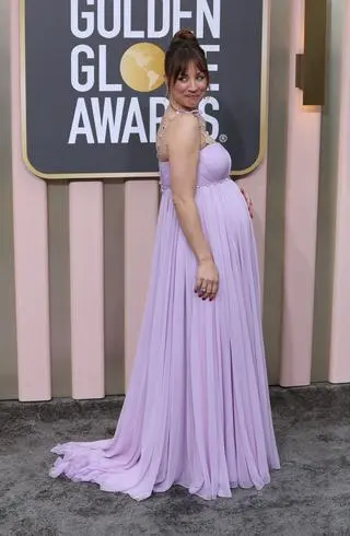 Złote Globy 2023. Kaley Cuoco