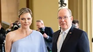 Księżna Charlene w odważnej stylizacji