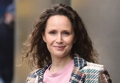 Z czego żyje Monika Mrozowska? Mało kto wie, czym się dokładnie zajmuje