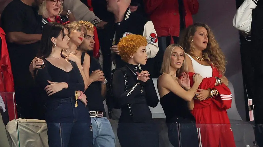 Super Bowl 2024. Lana Del Rey, Taylor Swift, Blake Lively