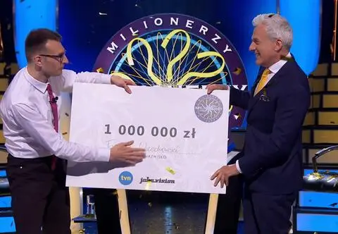 Tomasz Orzechowski wygrał milion złotych w "Milionerach". Na co wydał pieniądze?