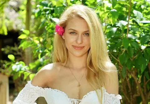 Angelika z "Hotelu Paradise" opowiedziała o młodszym partnerze. "Potrafi mnie poskromić"