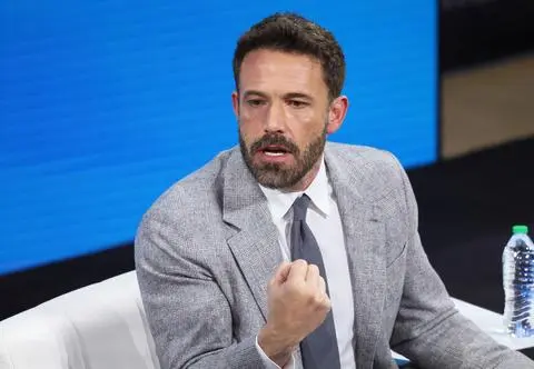 Ben Affleck wściekły przez plotki o romansie z wnuczką Kennedy'ego. "To absurdalne"
