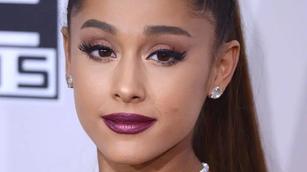 Ariana Grande w 2016 roku 