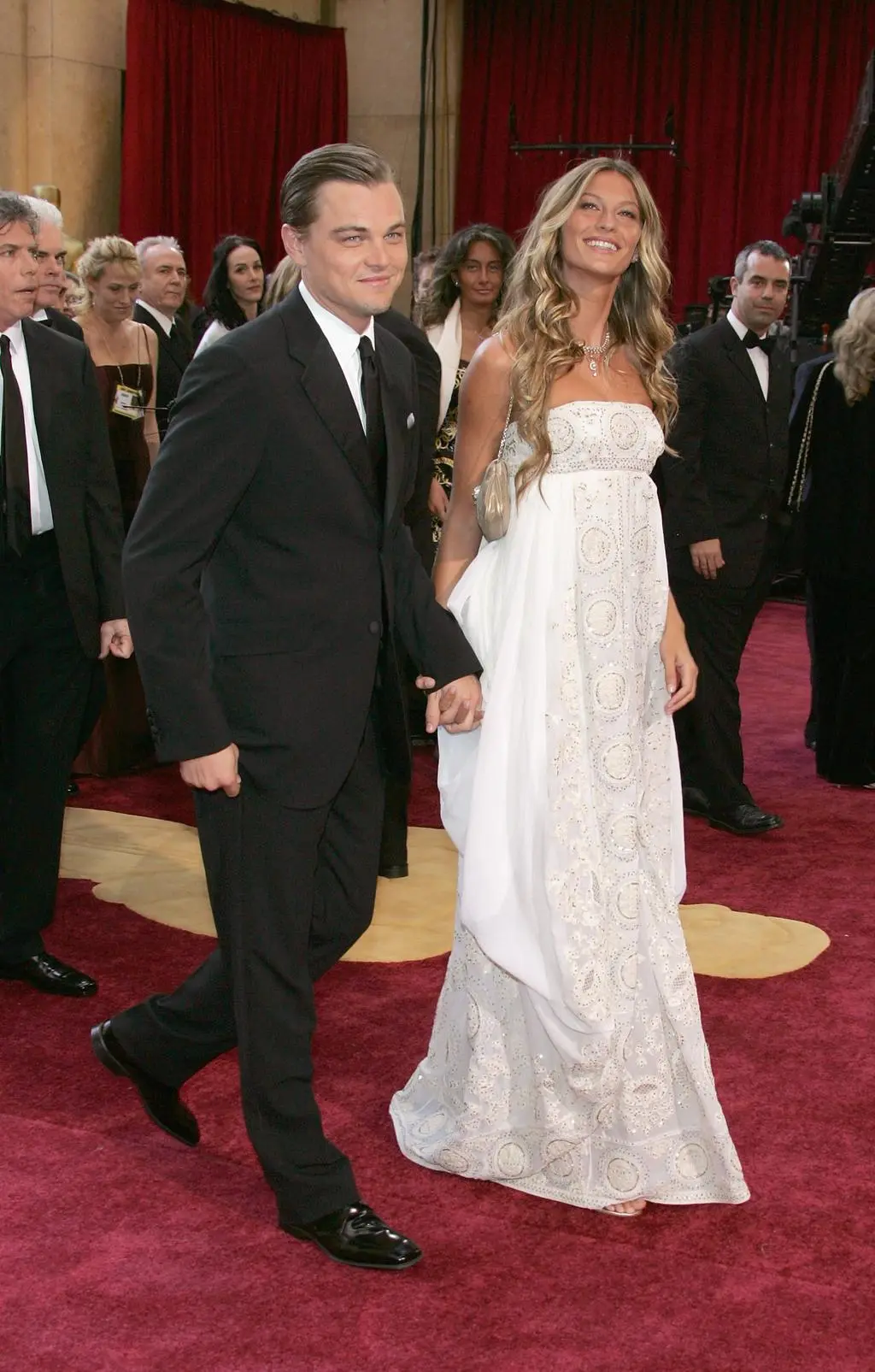 Leonardo DiCaprio ze swoją dziewczyną — modelką Gisele Bundchen, 2005 rok