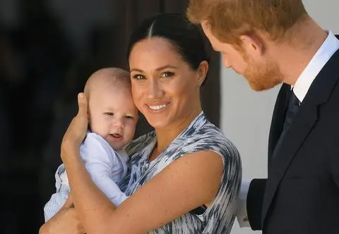 Meghan Markle i książę Harry zatrudniali nianię. Opowiedziała o kulisach pracy
