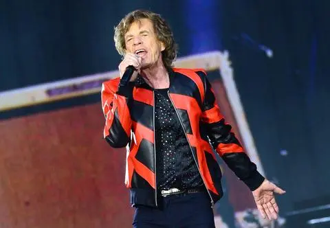 Mick Jagger ma koronawirusa. Koncert The Rolling Stones odwołany, jak się czuje artysta?
