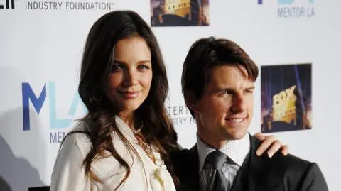 Katie Holmes musiała rodzić w milczeniu