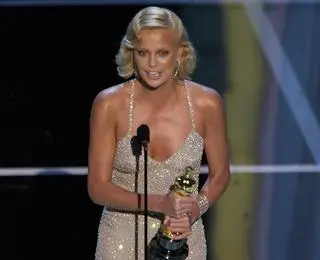Charlize Theron zdobyła Oscara w 2003 roku