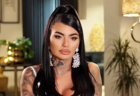Anna Renusz pokazała sensualne zdjęcie w wannie. Pomysł na sesję zaskoczył fanów