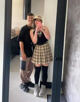 Allan Krupa z dziewczyną