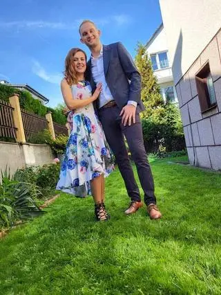 Kamil Węgrzyn z dziewczyną