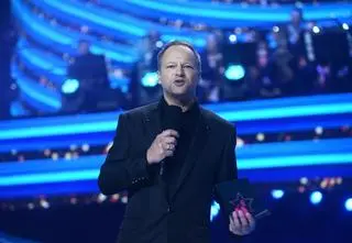"Autentyczni". Nowy program w TVN. Prowadzącym Maciej Stuhr. Sprawdź zasady!