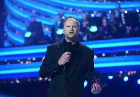 "Autentyczni". Nowy program w TVN. Prowadzącym Maciej Stuhr. Sprawdź zasady!