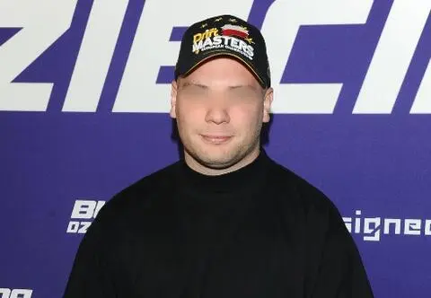Budda zatrzymany przez CBŚP. W sieci pojawiło się nagranie z odholowania auta youtubera
