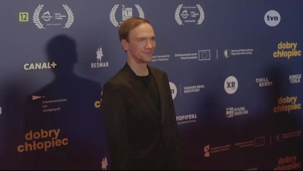 Jan Komasa na premierze filmu "Dobry chłopiec"