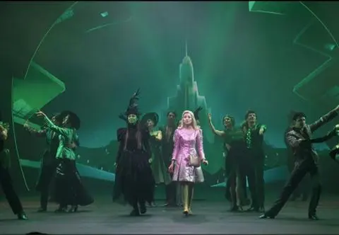 "Wicked" w Teatrze Roma. Na warszawską premierę przybyli twórcy broadwayowskiego hitu. Zobaczcie relację