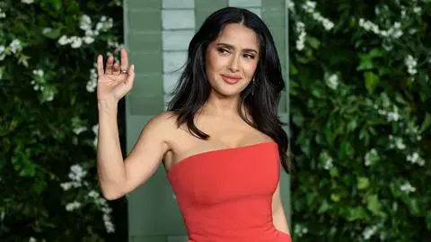 Salma Hayek jest żoną miliardera. "Jestem pod presją zarabiania określonej kwoty"