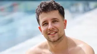 Jędrzej Arian z "Hotel Paradise 8"