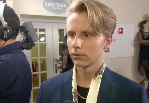 Piotr Zioła leczył się w szpitalu psychiatrycznym. Teraz opowiedział o swojej chorobie