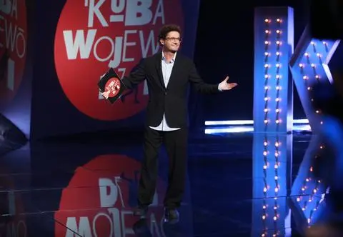 Program Kuby Wojewódzkiego od ponad 17 lat na antenie TVN. Nie do wiary jak wyglądał pierwszy odcinek