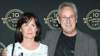 Piotr Skarga wziął ślub po 30 latach związku. Miał ważny powód. Zaskakujące kulisy wesela