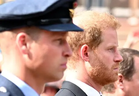 Książę Harry ostatni dowiedział się o śmierci Elżbiety II? Wydano oświadczenie