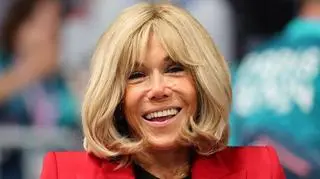 Brigitte Macron na pokazie mody. Wszyscy patrzyli na jej nogi! Nie zabrakło kontrowersji