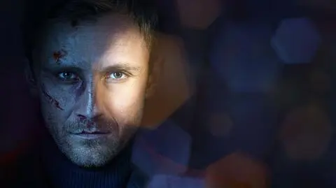 "Ślepnąc od świateł" – serial na podstawie bestsellerowej powieści w TVN7. Kiedy oglądać?
