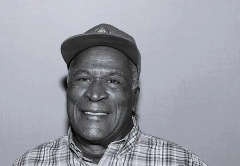 Legendarny John Amos nie żyje. Zmarł 45 dni temu. Zdruzgotana córka wciąż nie wie, co się stało 